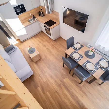 Apartamento Korzo 321-9, C1 *